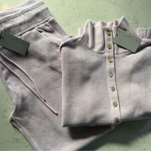 Negative Lilac Waffle Knit Pullover and Jogger Set - Size Medium